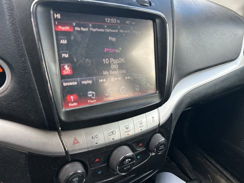 Used 2018 Dodge Journey GT w/ Driver Convenience Group image 10