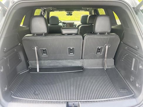 Used 2026 GMC Acadia Elevation w/ Black Edition FWD image 31