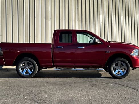 Used 2014 RAM 1500 Express image 3
