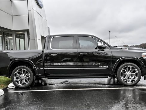 Used 2022 RAM 1500 Limited image 9