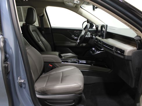 Certified 2023 Lincoln Corsair Reserve w/ Equipment Group 201A image 30