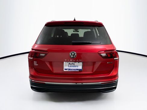 Used 2022 Volkswagen Tiguan SE image 6