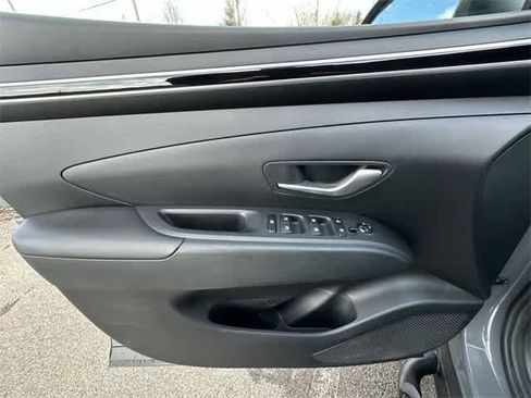 Used 2024 Hyundai Santa Cruz SEL image 16