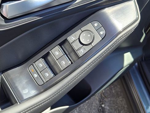 New 2026 Nissan Rogue SV w/ Cold Weather Package FWD image 17