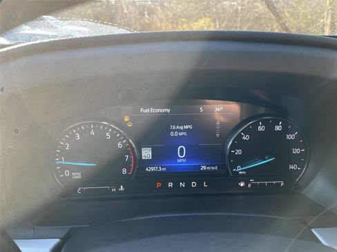 Used 2022 Ford Explorer XLT w/ Equipment Group 202A image 16