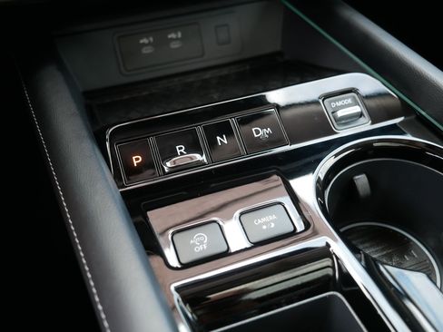 Certified 2025 Nissan Murano SL AWD/4WD image 24