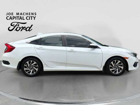 Used 2017 Honda Civic EX image 3