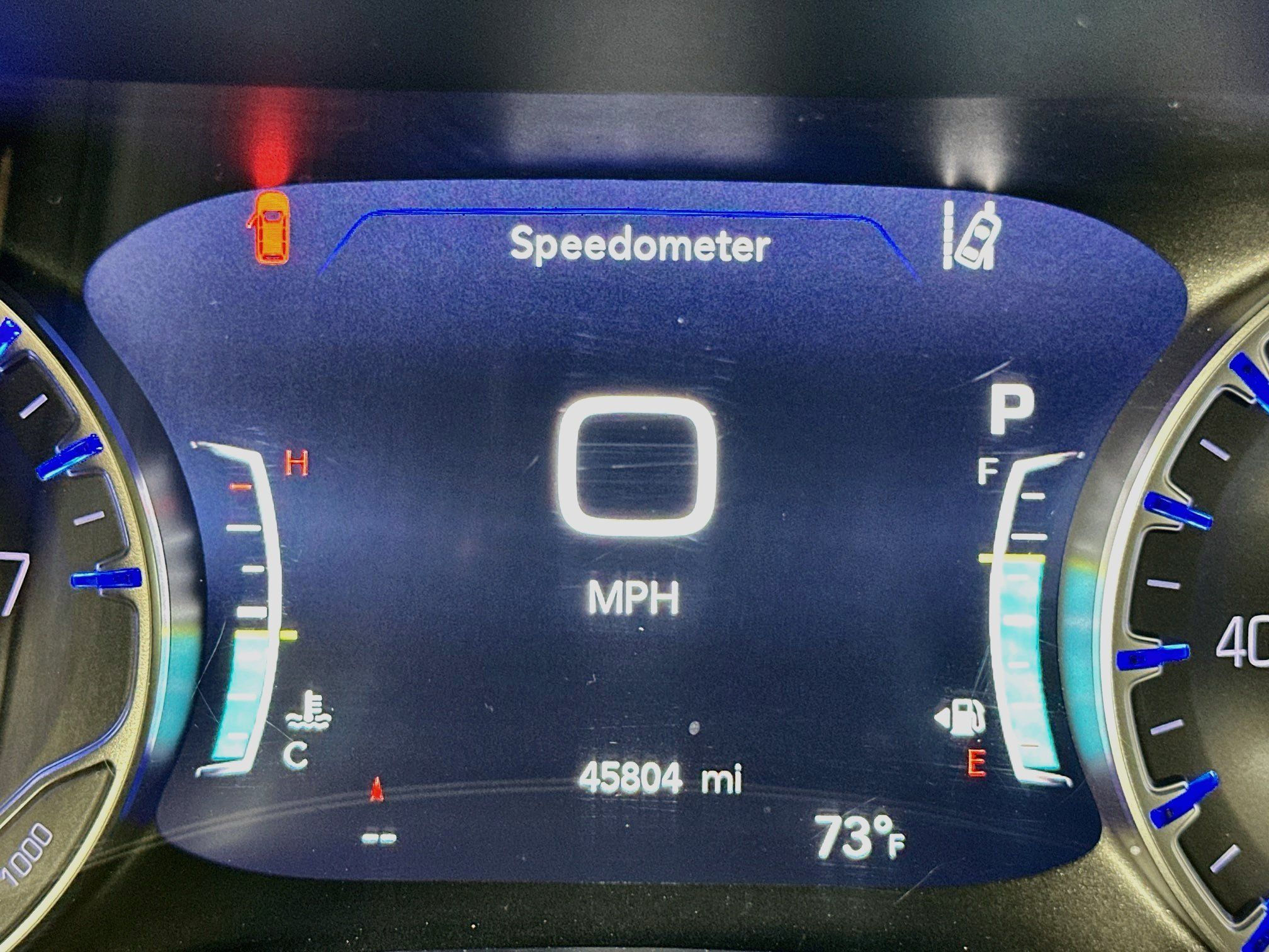 Used 2024 Chrysler Pacifica Touring-L FWD image 19