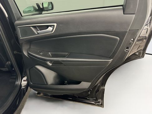 Used 2024 Ford Edge SEL AWD/4WD image 30