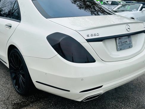 Used 2015 Mercedes-Benz S 550 4MATIC Sedan w/ Premium 1 Package image 27