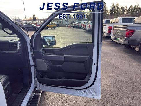 Used 2025 Ford F150 Lariat w/ Tow/Haul Package image 10