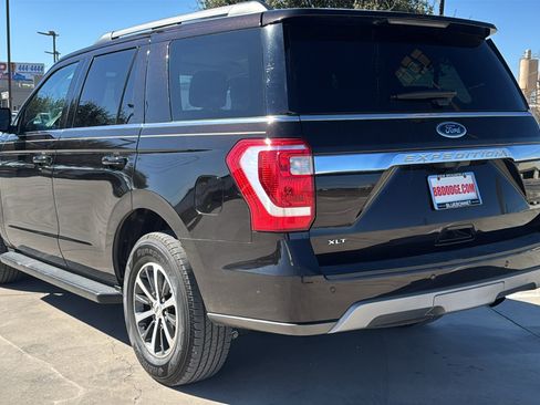 Used 2021 Ford Expedition XLT image 7