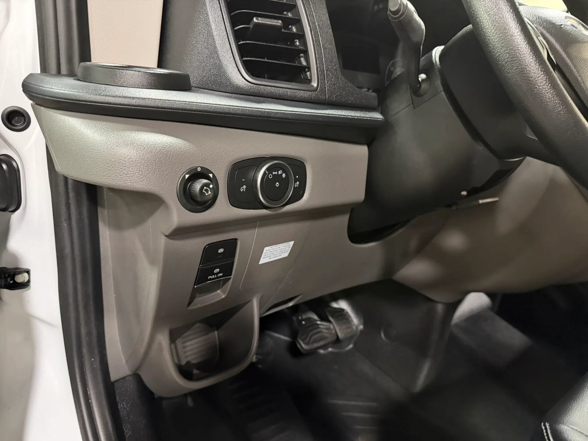 Used 2023 Ford Transit 350 XL RWD image 39