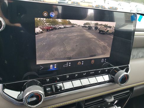 New 2026 Chevrolet Colorado ZR2 w/ Technology Package image 40