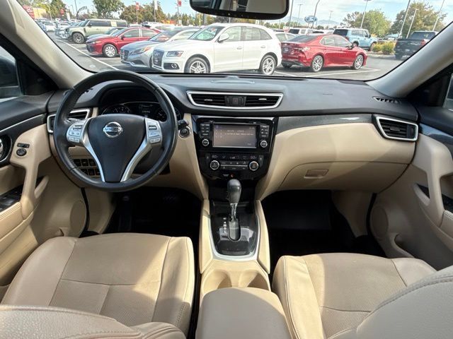 Used 2016 Nissan Rogue SL w/ SL Premium Package AWD/4WD image 16