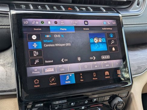 Used 2021 Jeep Grand Cherokee L Limited w/ Luxury Tech Group II image 20