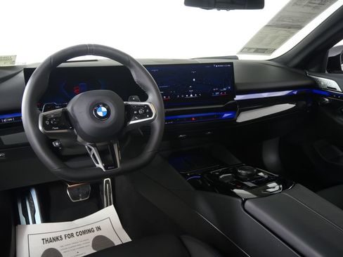 Certified 2024 BMW 540i xDrive w/ Premium Package AWD/4WD image 18