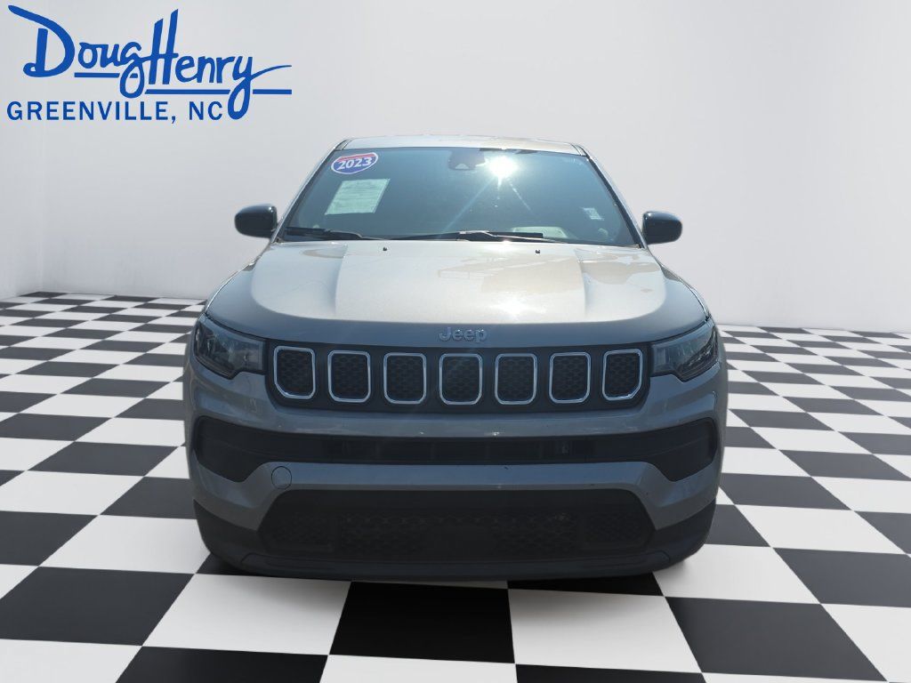 Used 2023 Jeep Compass Sport AWD/4WD image 8
