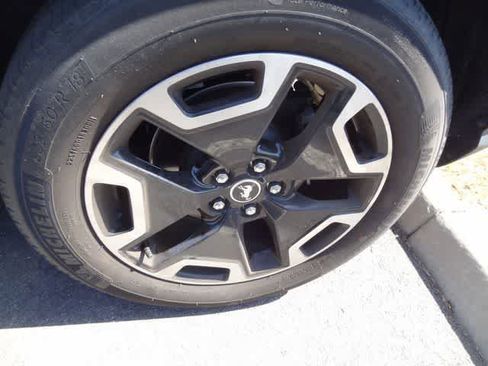 Used 2023 Ford Bronco Sport Outer Banks w/ Tech Package AWD/4WD image 11