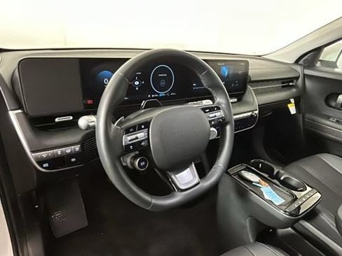 Certified 2025 Hyundai Ioniq 5 SEL AWD/4WD image 13