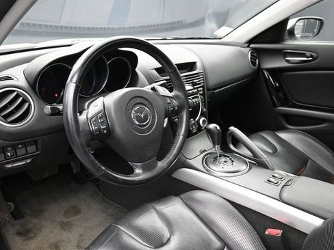Used 2005 MAZDA RX-8 w/ AT Grand Touring Pkg RWD image 10