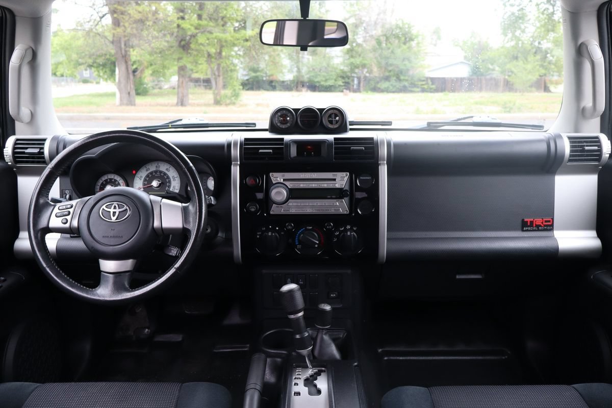 Used 2007 Toyota FJ Cruiser 4WD image 16