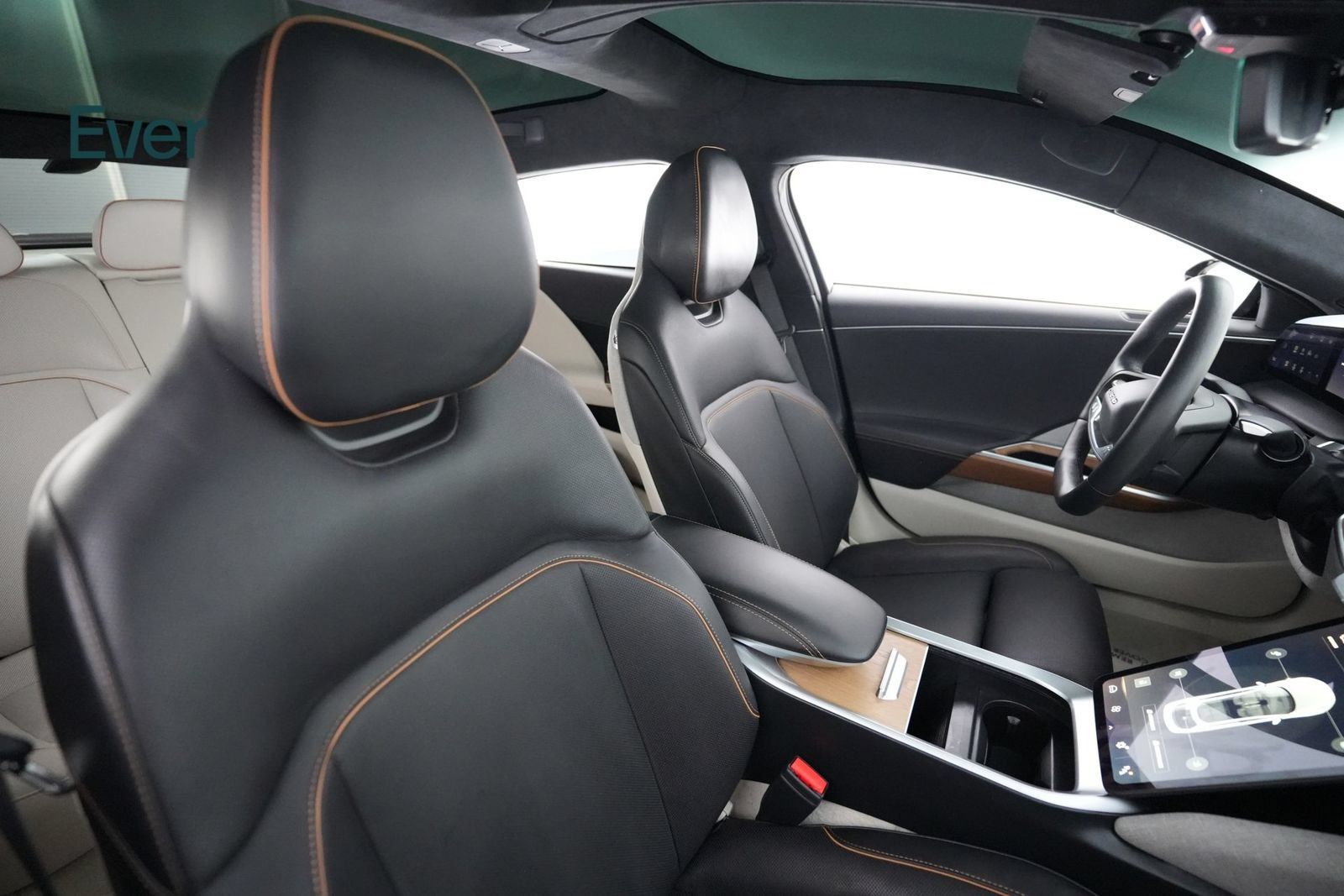 Used 2023 Lucid Air Touring AWD/4WD image 23