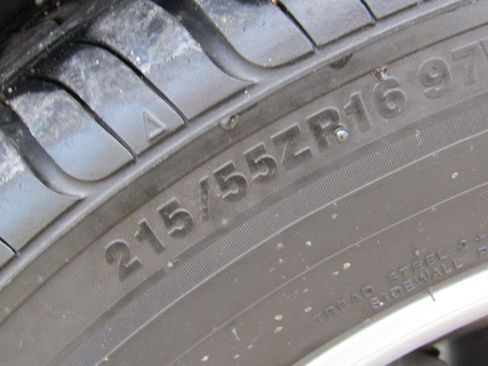 Used 2008 Saab 9-3 2.0T w/ Moonroof Package image 31