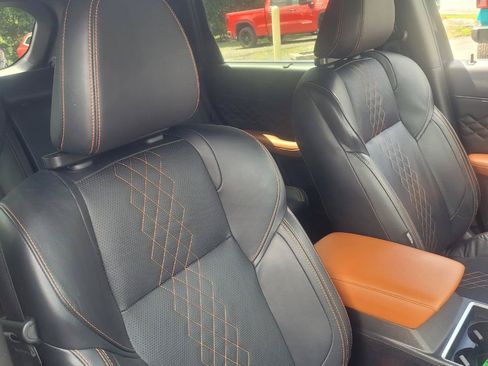 Used 2022 Mitsubishi Outlander SEL AWD/4WD image 28