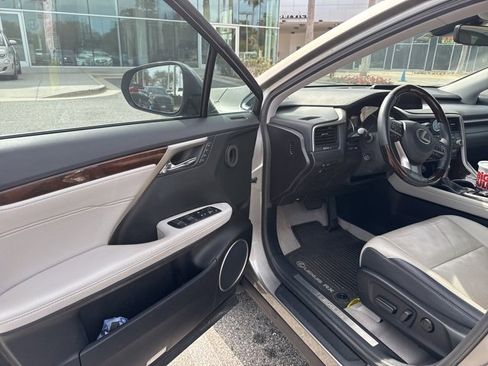 Used 2017 Lexus RX 350 RX 350 image 4
