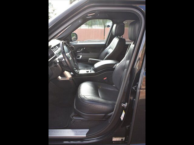 Used 2020 Land Rover Range Rover HSE AWD/4WD image 16