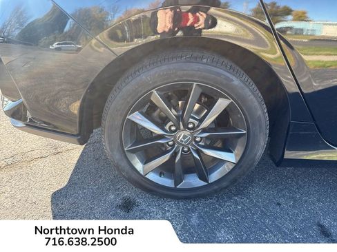 Used 2021 Honda Civic EX image 13