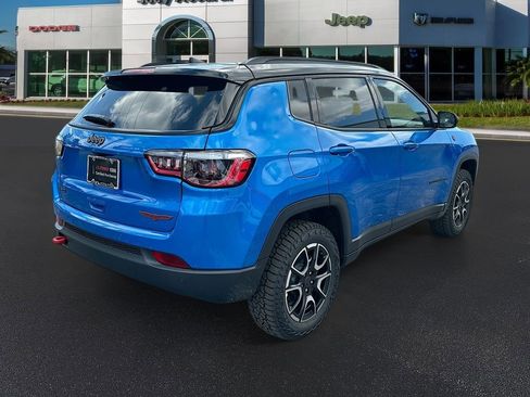 New 2026 Jeep Compass Trailhawk image 7