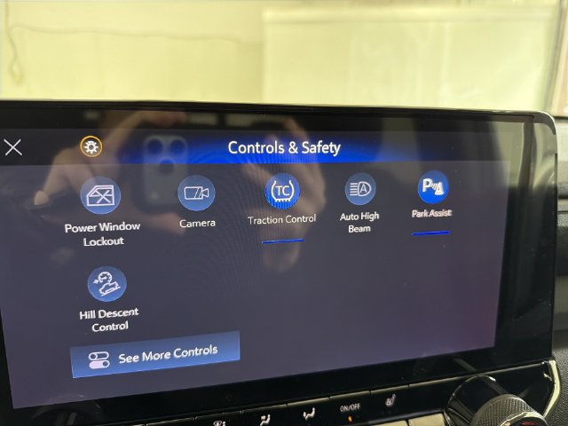 New 2026 Chevrolet Colorado Trail Boss AWD/4WD image 32