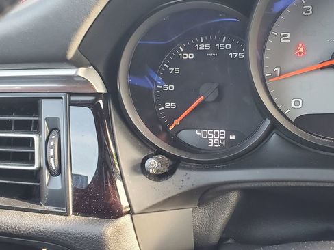 Used 2019 Porsche Macan S image 23