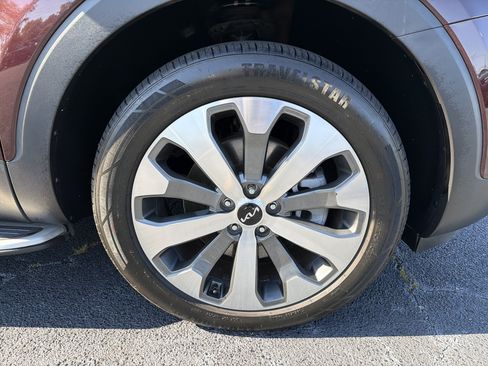 Used 2022 Kia Telluride S FWD image 10