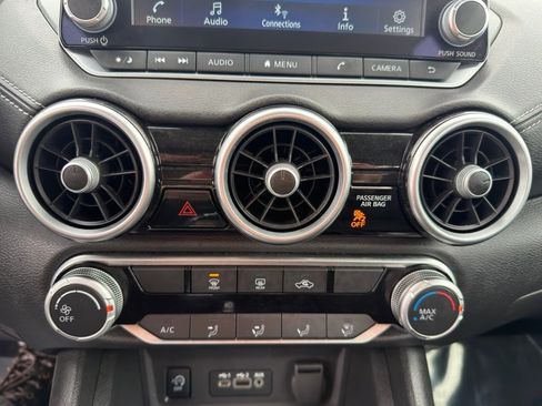 Used 2024 Nissan Sentra SV image 25