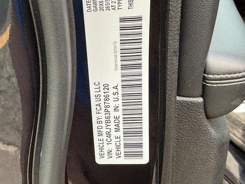 Certified 2023 Jeep Grand Cherokee 4WD 4xe w/ Luxury Tech Group II image 21