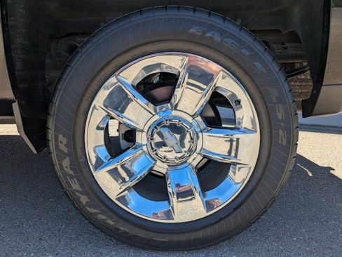 Used 2018 Chevrolet Silverado 1500 LTZ w/ Texas Edition AWD/4WD image 25