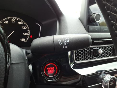 Certified 2025 Honda Civic Sport image 19