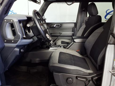 Used 2022 Ford Bronco Big Bend image 8