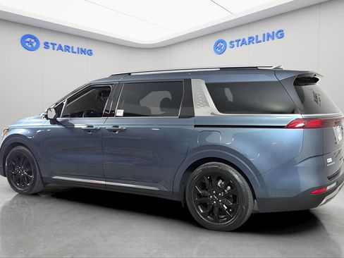 Used 2024 Kia Carnival SX Prestige FWD image 4