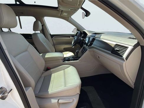 Used 2022 Volkswagen Atlas SE AWD/4WD image 18