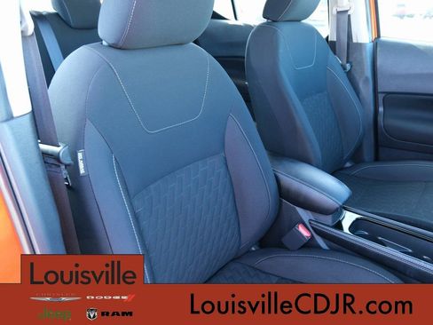 Used 2023 Nissan Kicks SV FWD image 29