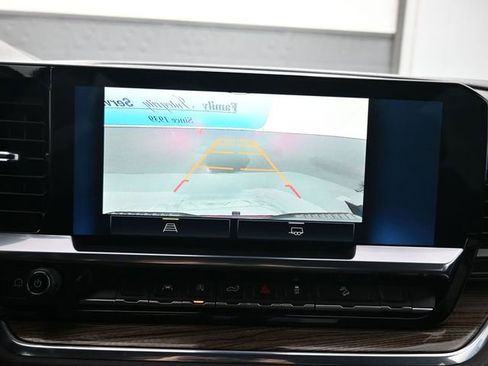 Used 2023 Chevrolet Silverado 1500 RST w/ Z71 Off-Road Package image 17