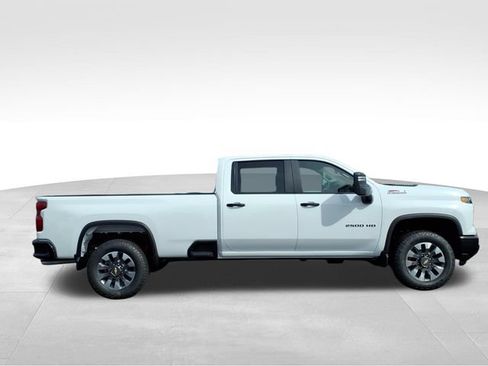 New 2026 Chevrolet Silverado 2500 Custom w/ Custom Convenience Package AWD/4WD image 2