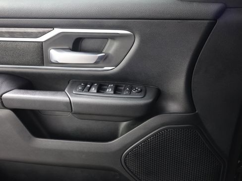 Used 2020 RAM 1500 Big Horn AWD/4WD image 21