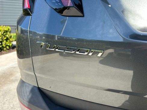 Used 2023 Hyundai Tucson Limited image 14