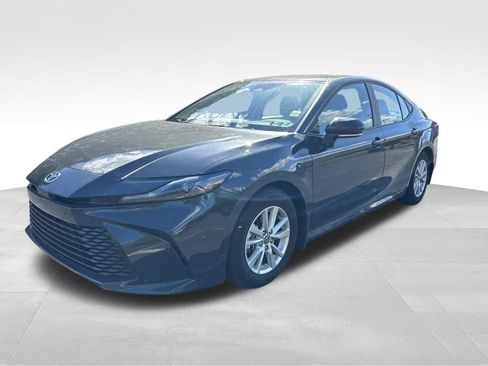 Used 2025 Toyota Camry LE FWD image 1
