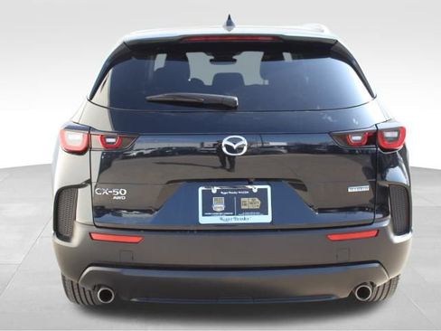 Certified 2025 MAZDA CX-50 2.5 Hybrid w/ Preferred Pkg image 7